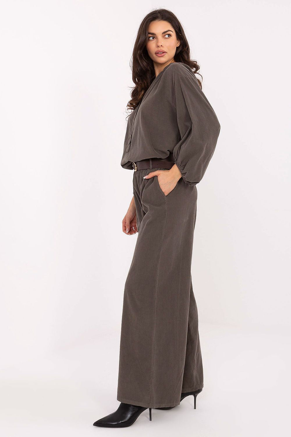  Pantaloni da donna model 220286 Italy Moda 