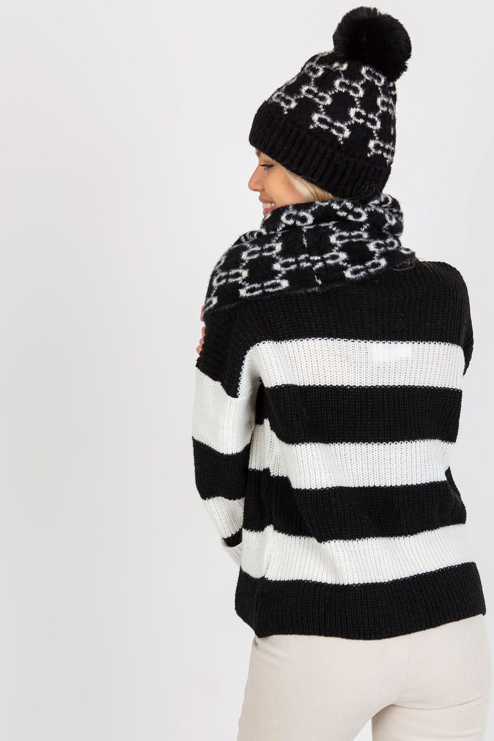  Sciarpa Infinity model 185920 AT 