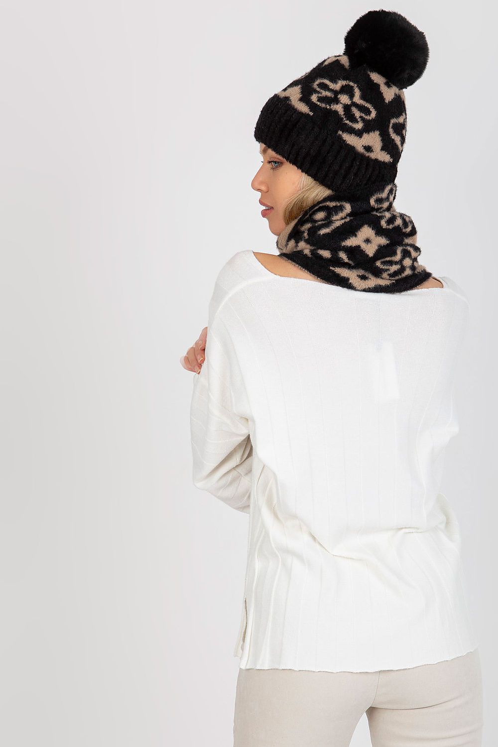  Sciarpa Infinity model 185922 AT 